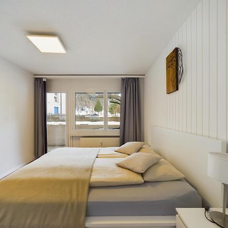Alpine Retreat 4 Person Apartment Near Zermatt With Parking! Täsch Exterior photo