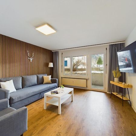 Alpine Retreat 4 Person Apartment Near Zermatt With Parking! Täsch Exterior photo